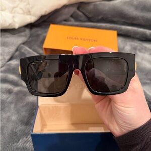 Louis Vuitton Black and Gold Sunglasses